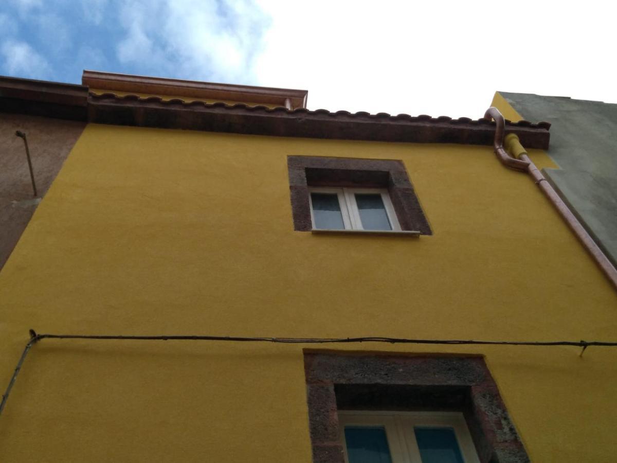 Piccola Casa Di Sardegna Apartment Villanova Monteleone Bagian luar foto