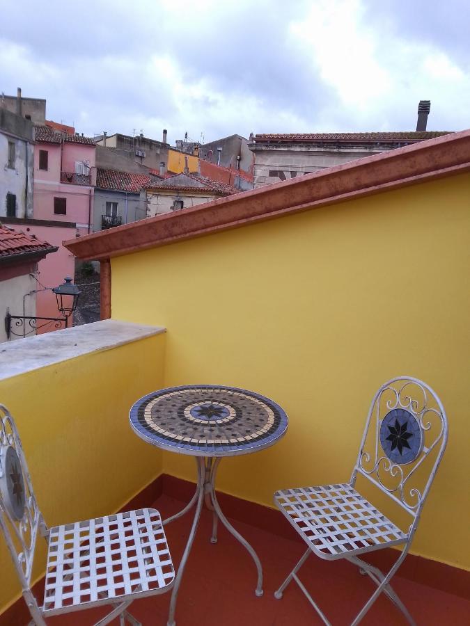 Piccola Casa Di Sardegna Apartment Villanova Monteleone Bagian luar foto
